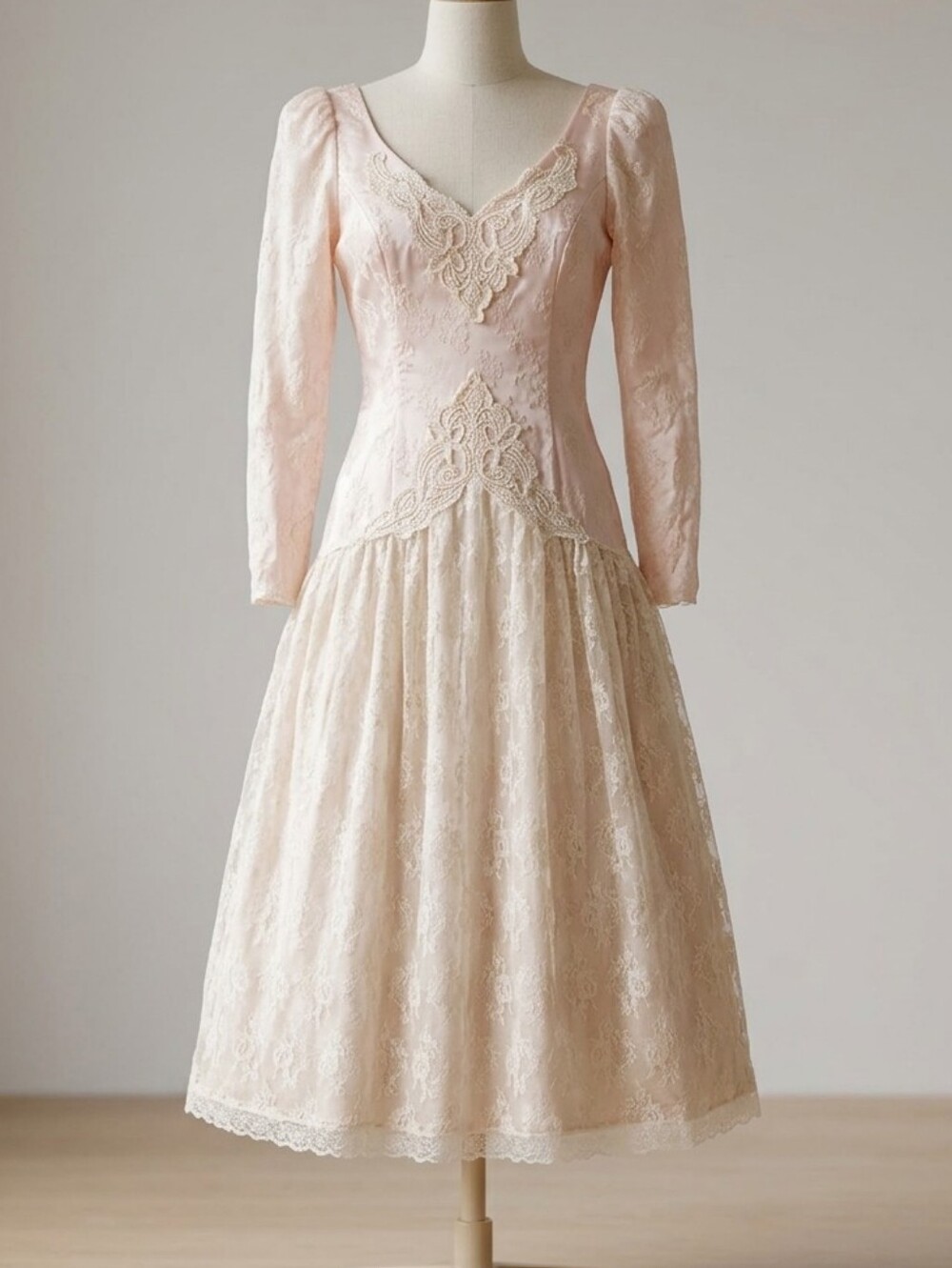 Vintage 80s Scott McClintock Light Pink Lace Drop Waist Formal Dress